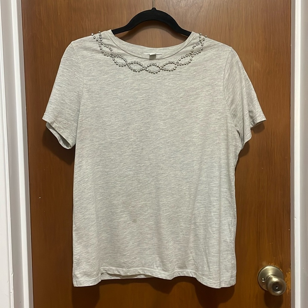 Cute top with color gems